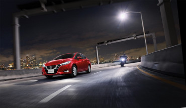 NISSAN ALMERA THỪA HƯỞNG CÔNG NGHỆ TRÁNG GƯƠNG BUỒNG ĐỐT TRÊN GT-R
